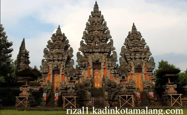 7 Kota Tertua di Jawa Timur dengan Wisata dan Budaya